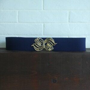 Vintage Century Canada navy stretch belt statement clasp buckle